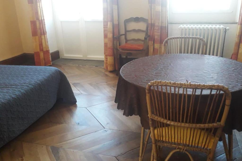 Magnifique Maison De Maitre Du 18E Avec Jardin Лю-Сен-Совер Екстер'єр фото